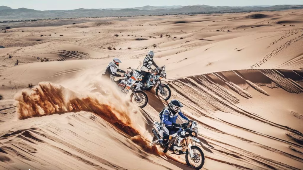 Les Participants à La 16ème édition Du Rallye “africa Eco Race” Font Escale à Dakhla