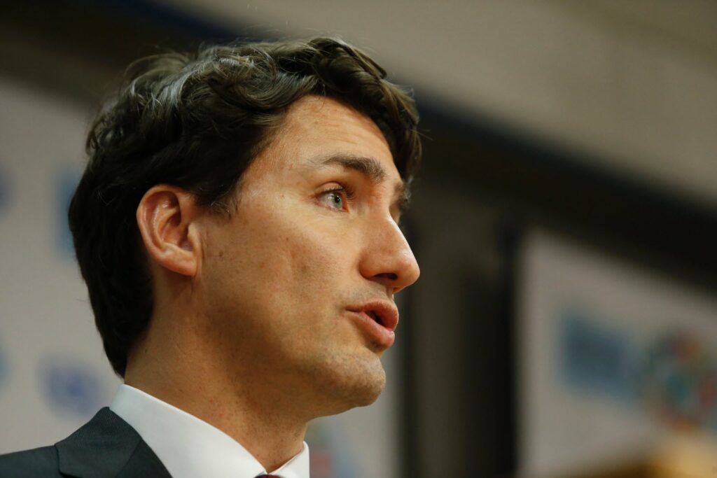 Décrié Au Sein De Son Parti, Trudeau Décide De Jeter L’éponge